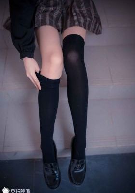 日本三级在线观看网站_高清超清免费观看